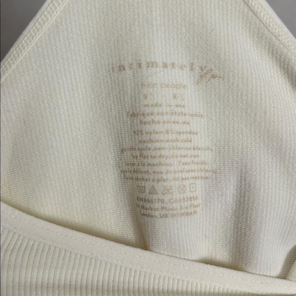 NWT! Free people intimately everyday scooped slip size M-L - Picture 4 of 4